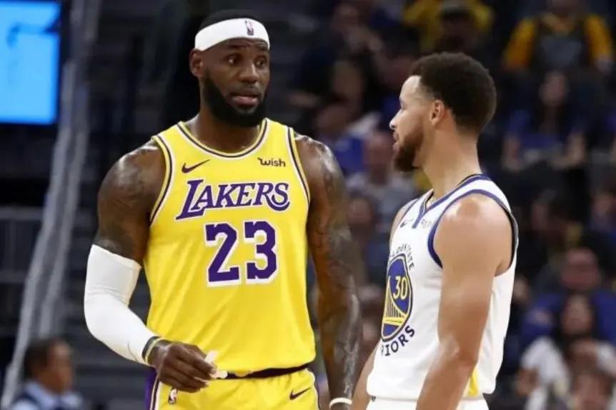 nba总冠军为什么那么重要(美媒列出了库里超越詹姆斯需要完成的几件事，这是唯一的办法)