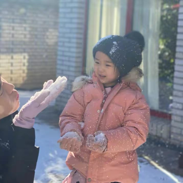 董璇高云翔离婚三年，两个人的生活，一个天上一个地下