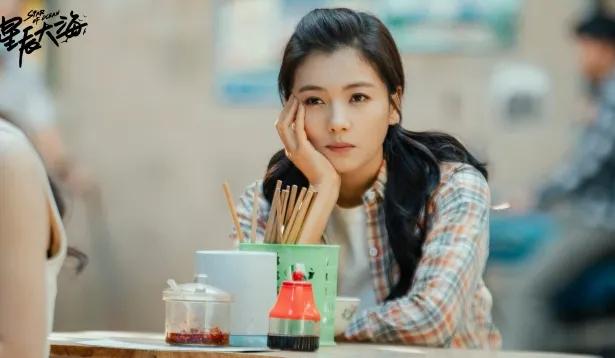 比起《幸福到万家》的赵丽颖，这几个演员演农村妇女更像