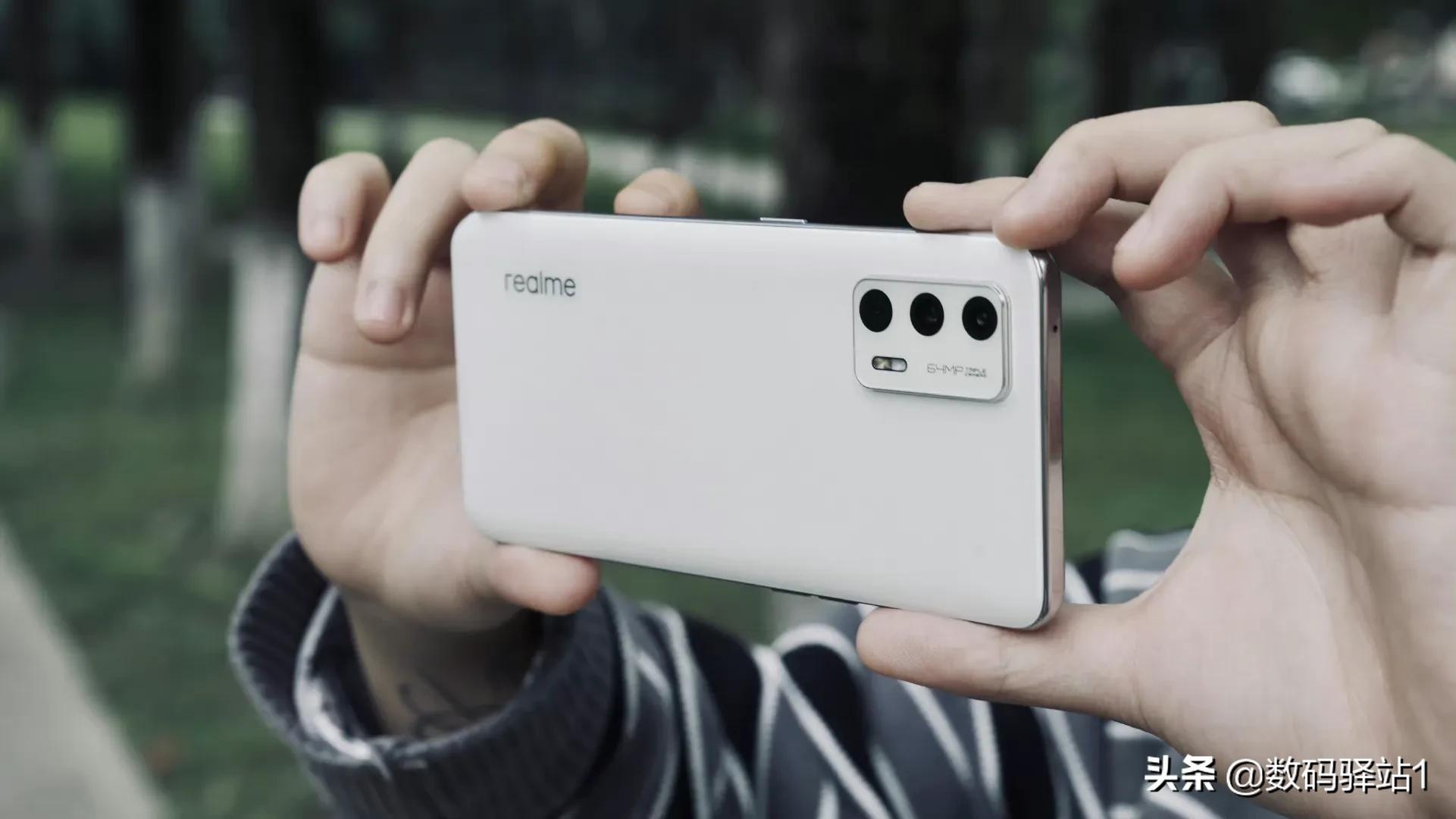 买安卓手机就要抠搜不定，这四款你看哪个更值得入手？