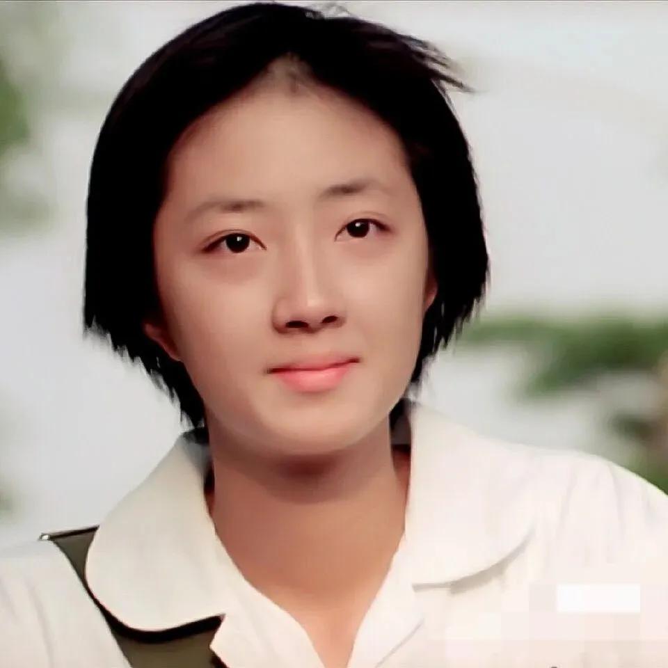范晓萱寸头依然美丽!17岁的桂纶镁太惊艳!7位女星最适合短发