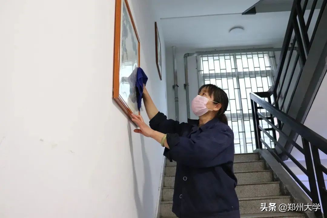 今天，致敬劳动者！