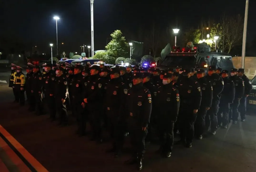 【战严寒 护平安】河南开封：守护不会降温！蜀黍在，平安就在！