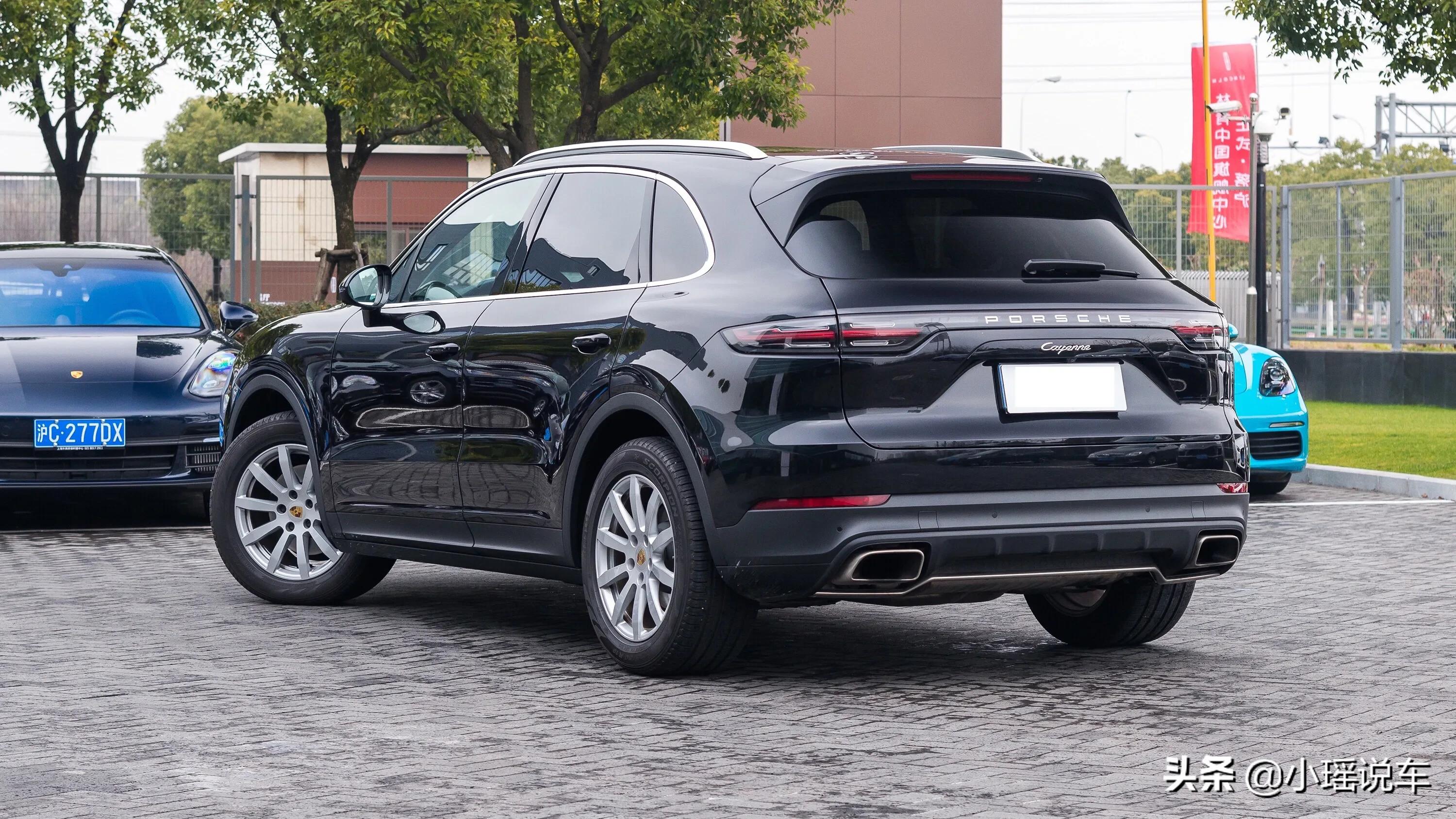 保时捷卡宴2022款报价及图片(保时捷suv车型及报价)