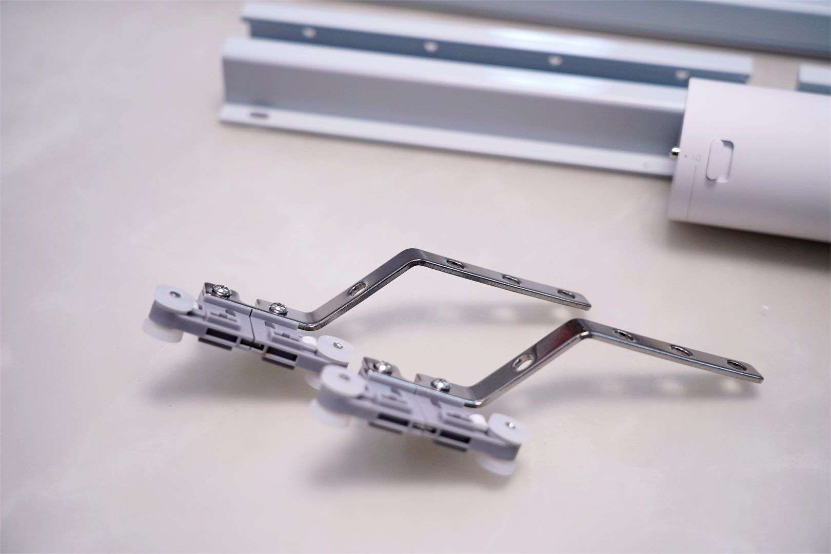 小米发布新款智能家居，售价仅为999元，解决没有预留插座的痛点