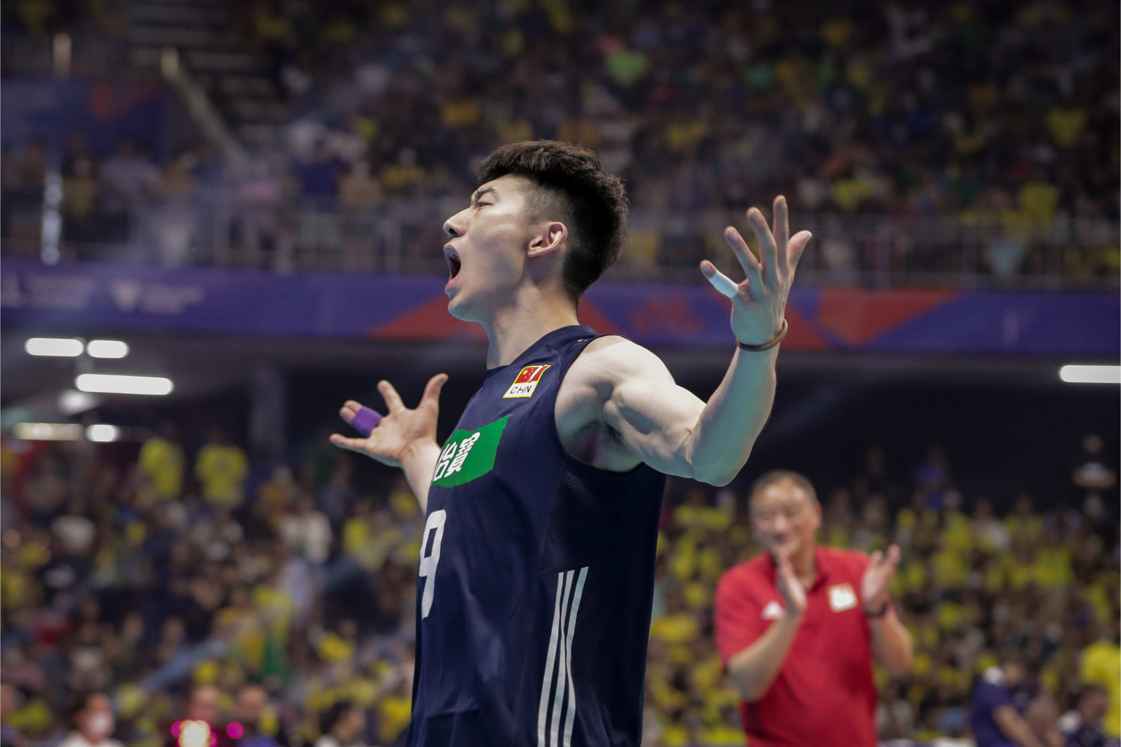 德国队因故弃权，中国男排被判3比0赢球，获得世界联赛第二场胜利