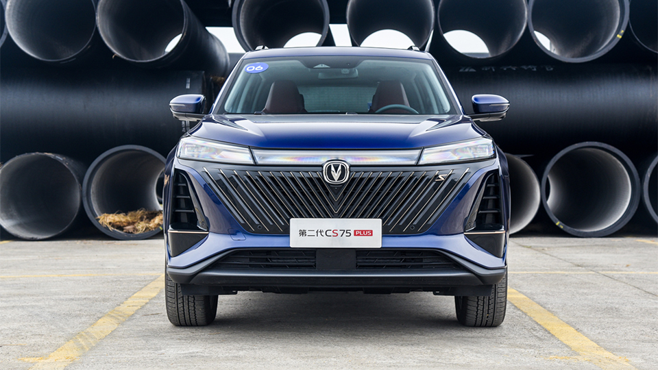 紅色特別版就得加錢，長安歐尚X7 PLUS拿什么去競爭？