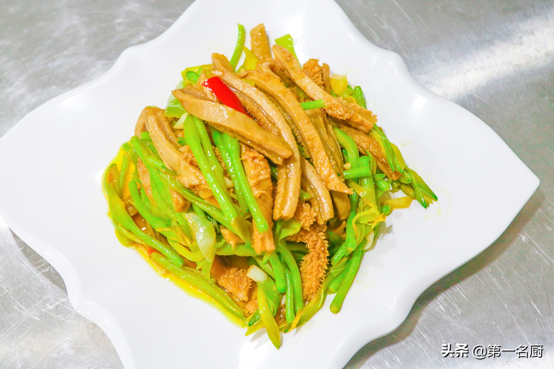 蛋白质高的食物排行榜（这五种蛋白质高的食物你了解多少）
