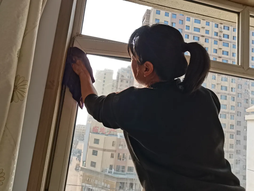 巴彦淖尔市民注意,请家政人员上门,这些事项要牢记