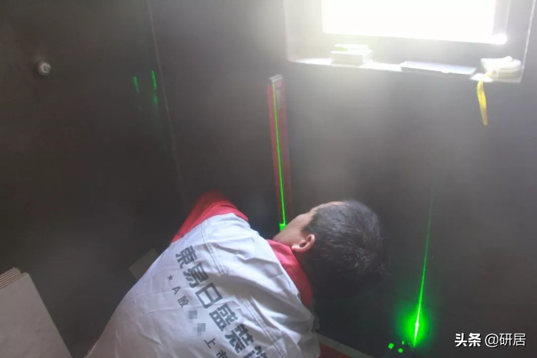 装修选对装修公司很关键，想要找一个靠谱点的，一定要记住这几条