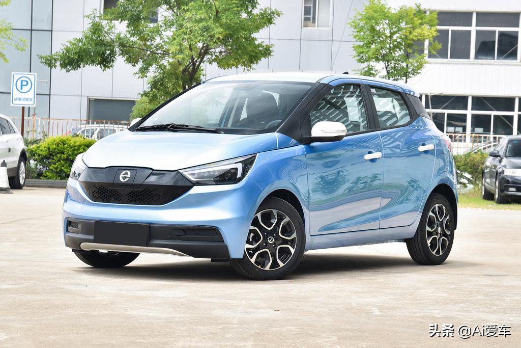 便宜长续航,大空间合资快充代步车,好养又好停,实拍易至EV3小雷达