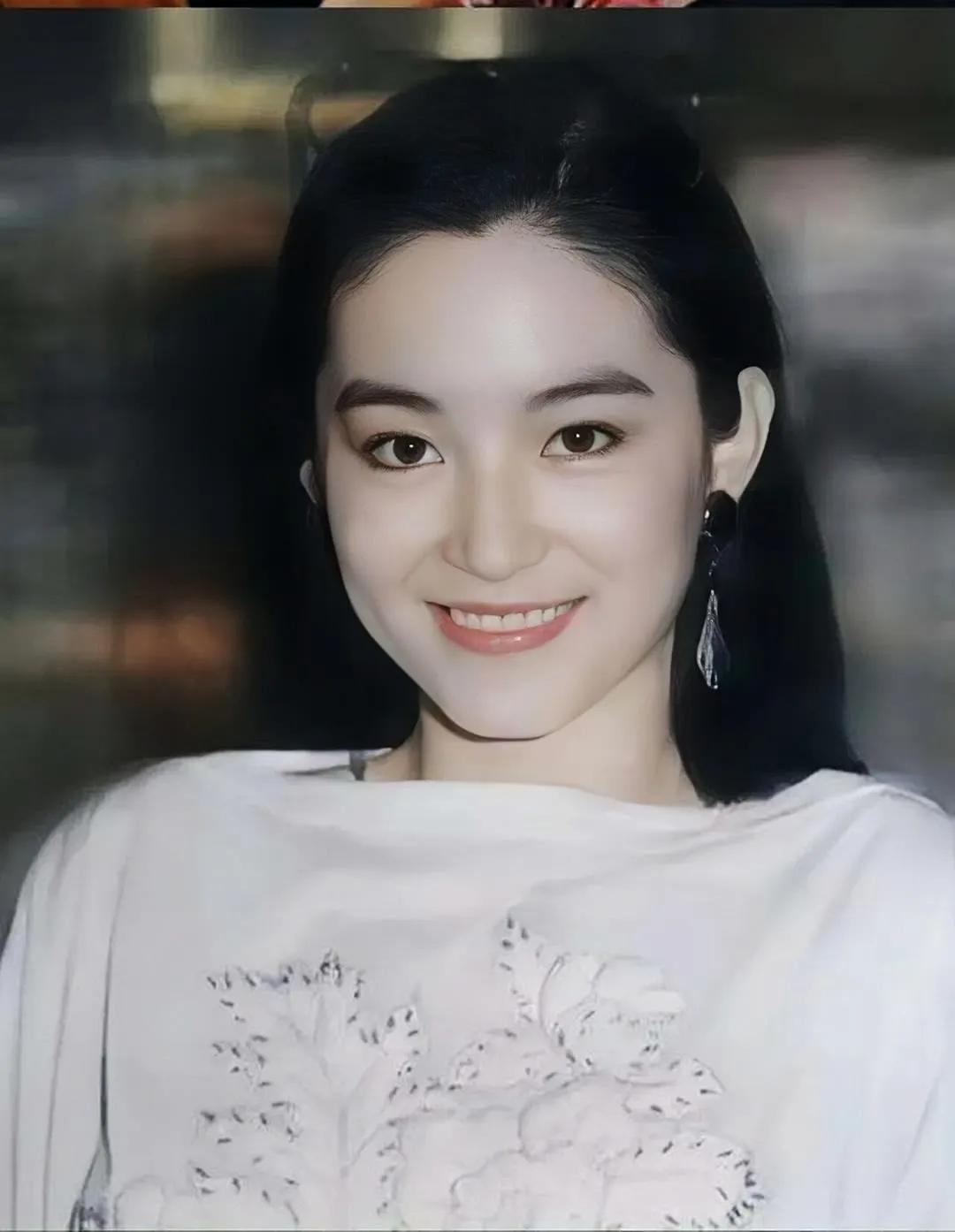 林青霞怀旧照片19