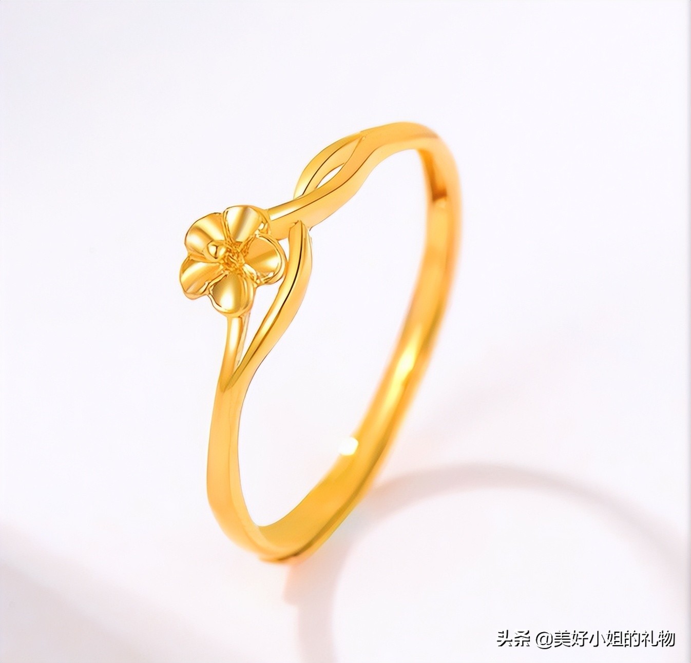 母亲节礼物系列I 细数我私藏的宝藏首饰，千元不到让妈妈闪耀起来