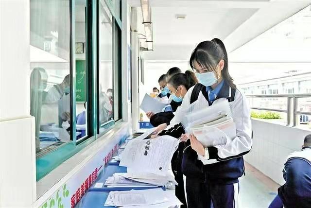 山东一地迎来“坏消息”，学生暂停线下活动，恢复时间另外通知