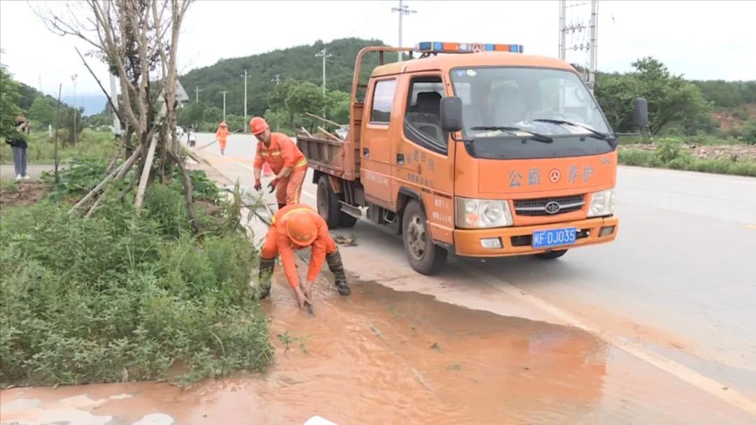 「防災減災」連城公路中心：加強路面隱患排查 確保道路安全暢通