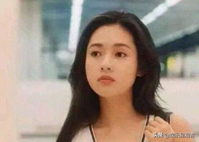 香港艳星的今昔对比：有人风韵犹存，有人身材严重走样，谁是赢家