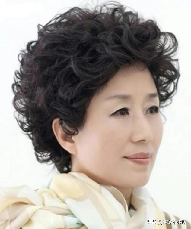 等我到了50岁,坚决远离这些"大妈味"十足的发型!显老又邋遢