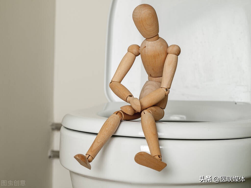 长期便秘拖着不理？这3个危害不是开玩笑，缓解做好这3点