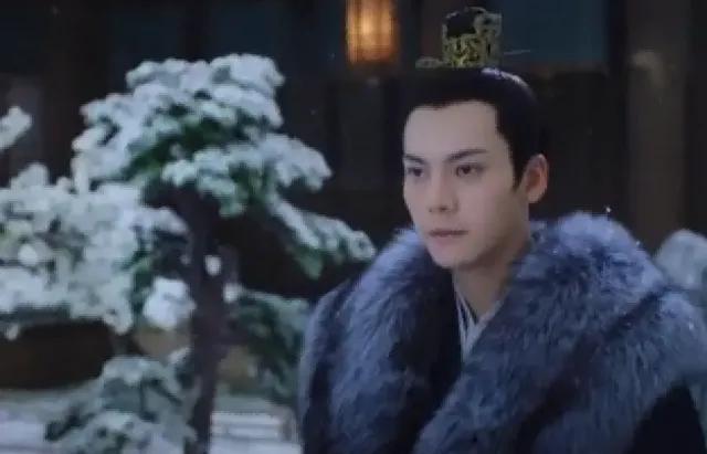 虎背熊腰别穿貂，有人臃肿邋遢，有人雍容华贵，差别太明显