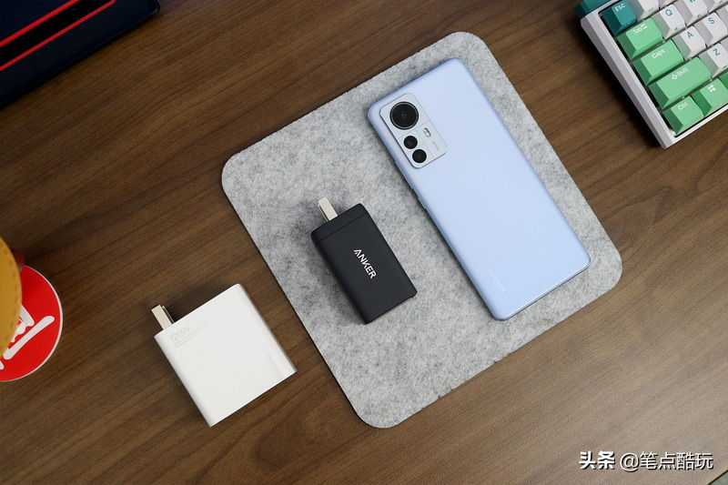 如果让你选择5件日常学习的必备数码产品，有哪些必选品？