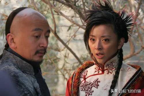 表面是演员，背后是老师，学生稳稳占据娱乐圈，你知道吗？