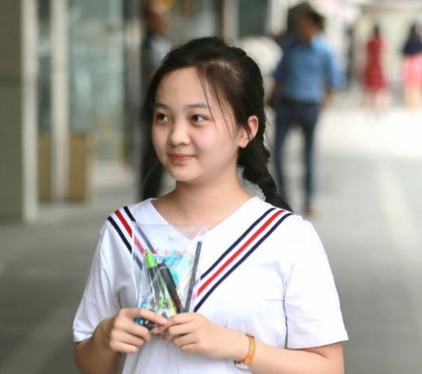 14年前，那个在奥运会上假唱的林妙可，如今热度已消失殆尽