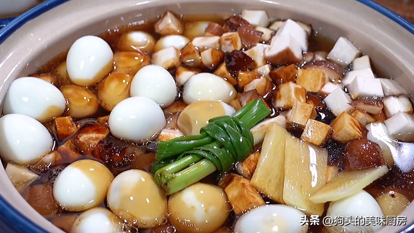 卤肉饭家常做法，不加生抽酱油，汤汁浓稠，三碗米饭不够吃