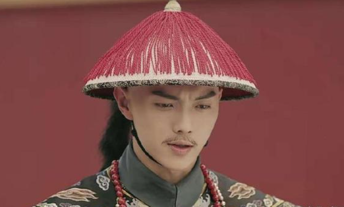 傅恒：6年连升9级，立3大奇功，48岁戛然而逝，乾隆含泪祭英雄