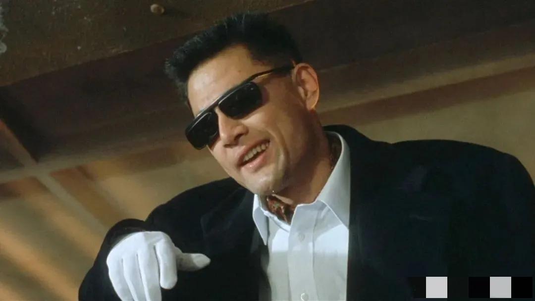 港片里“能够排进前五的黑老大”：周润发才第3，于荣光落选了