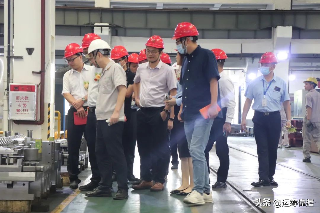 华为与祥鑫科技公司车载供应商深度发展项目签约仪式