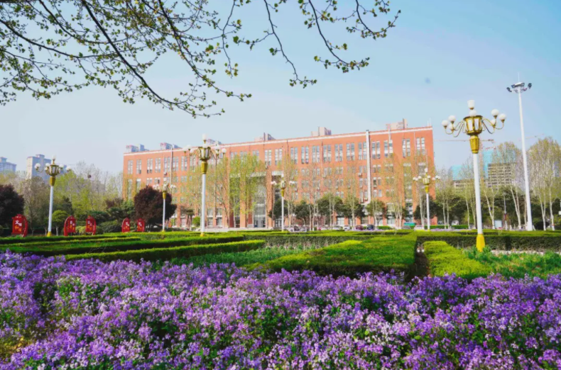 这两所医学院临床医学收分低，性价比很高，中等考生重点参考