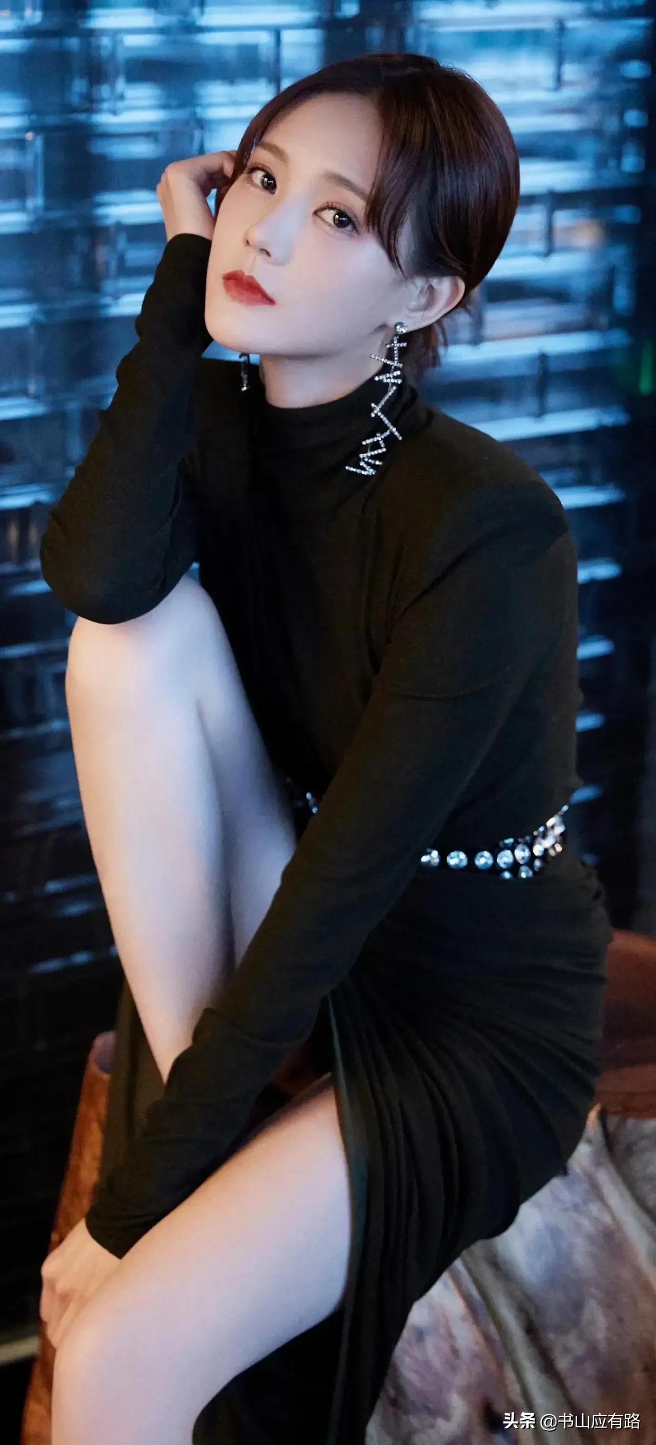 李一桐：长相甜美、清纯靓丽的90后小花旦