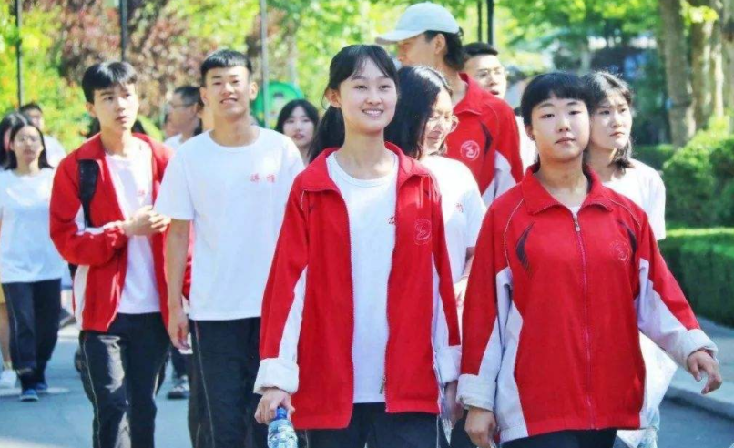 2022各省高考人数预估出炉，河南再度高居榜首，多省却持续下降