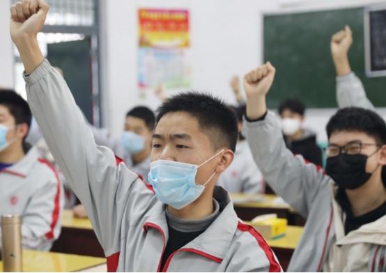 高考后待录取期间，最让学生“担心”的是这四个字，出现在档案中