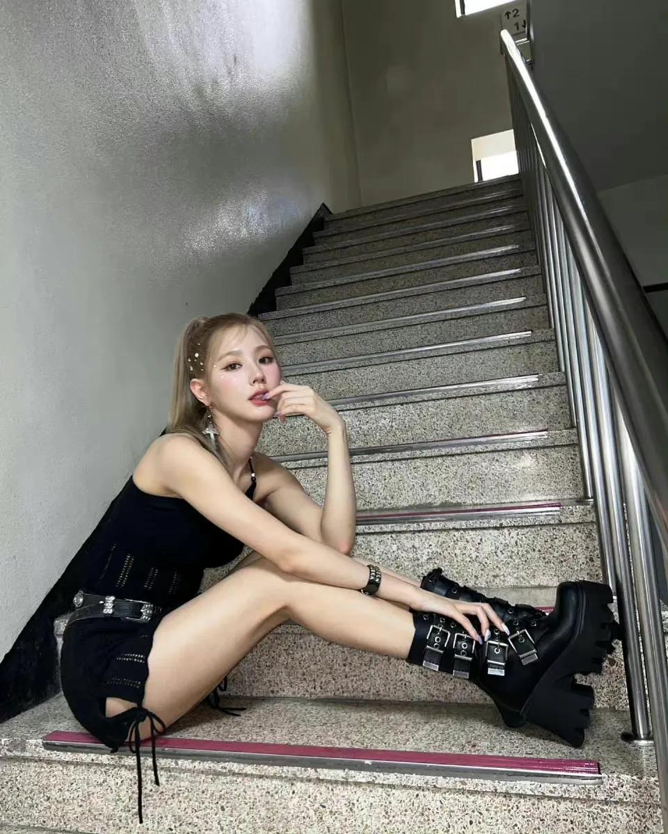 赵美延美照
