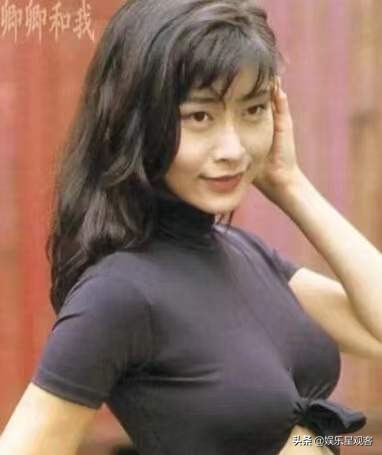 香港艳星的今昔对比：有人风韵犹存，有人身材严重走样，谁是赢家