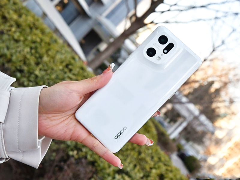 买手机别再扣扣搜搜，这4款手机性能强拍照好，用三四年没有问题