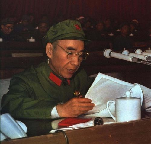 共和国“五虎将”都有谁？为何1947年，陈毅向中央发报没有徐向前