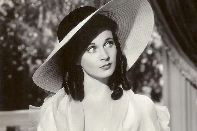 早在拍摄《乡村贵族》的时候,费雯丽就遇上了劳伦斯·奥利弗.