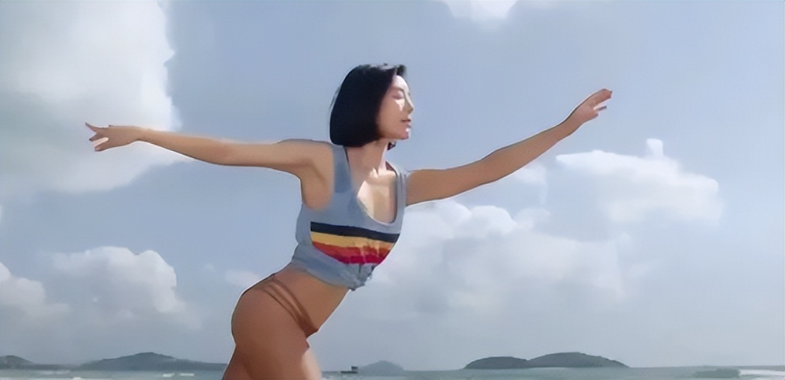 北景甜南奕欢：一个资源拿到手软，一个沉沦网大，今差距一目了然