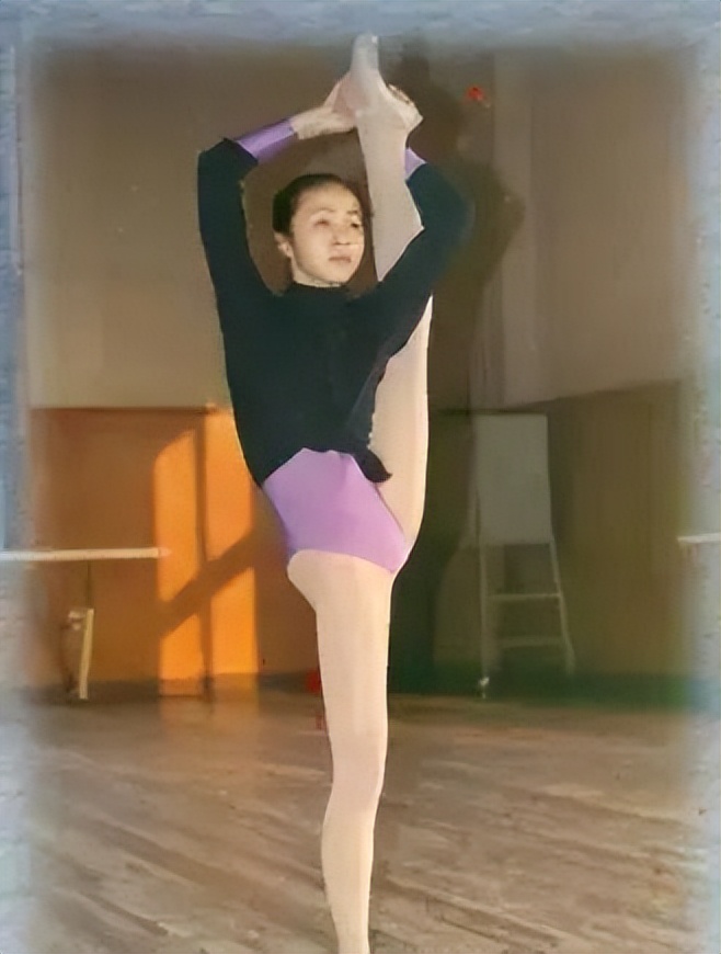 孙莉：18岁就跟了黄磊，三胎生了儿子后，她为何又选择复出？