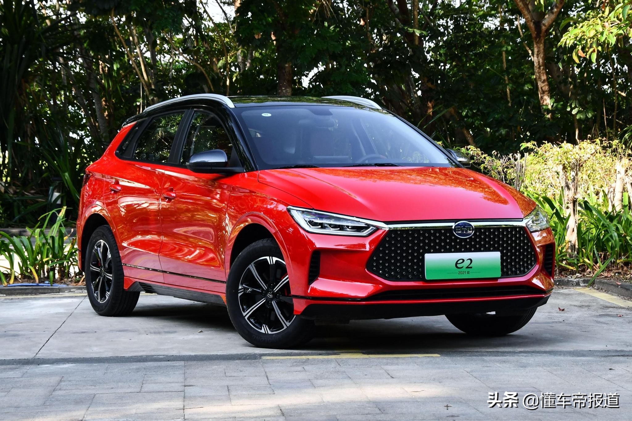 新车｜“买菜车”也能玩运动范？试驾体验2021款比亚迪e2