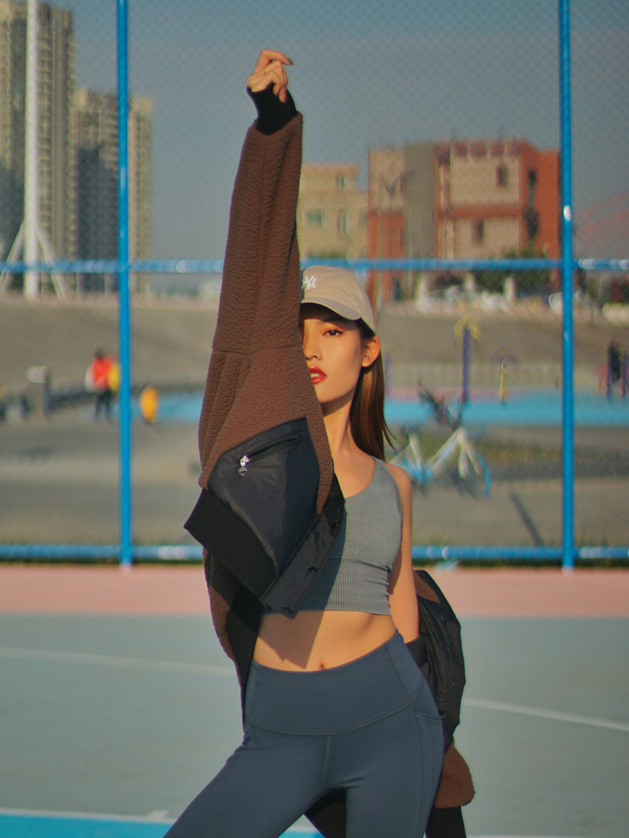 运动穿搭女生图片9张
