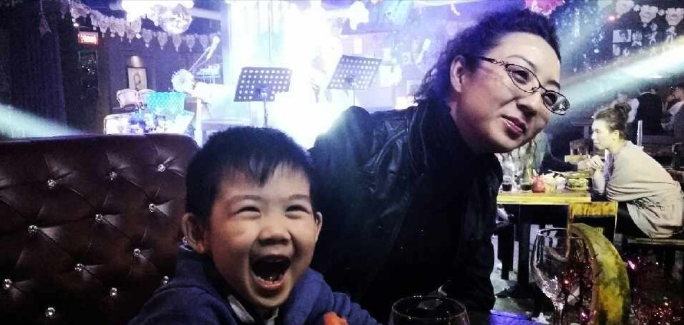 知名演员钱洁：新剧演赵丽颖妈，戏里戏外是“幸福妈”，儿子可爱