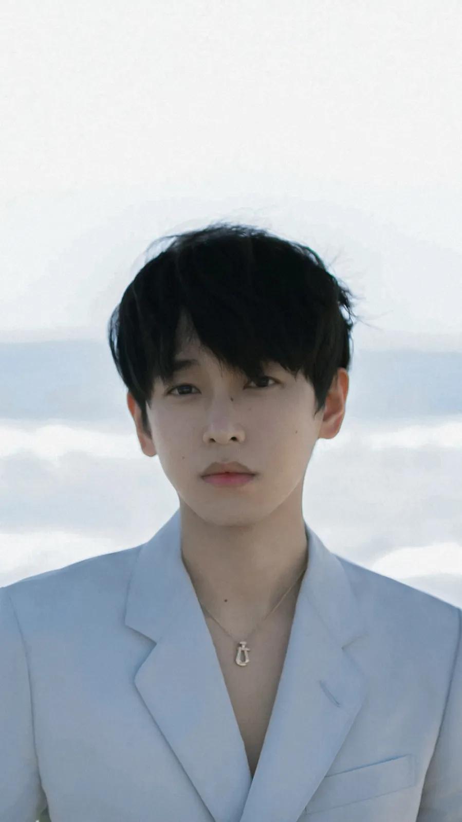 彭昱畅 演员 帅哥 少年感 手机壁纸