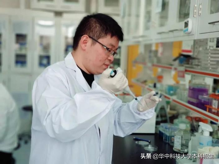 急速升温！这个夏天，华中科技大学将成全国“最火热”大学！吸引世界目光！