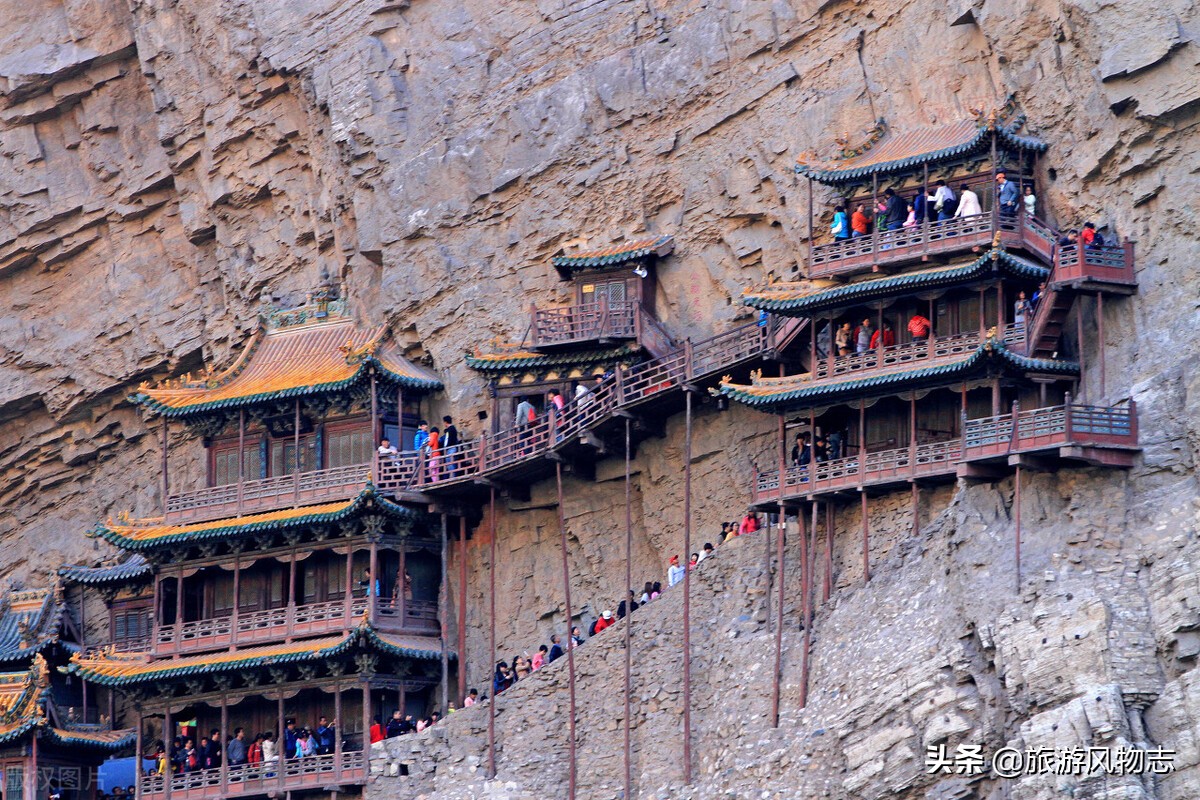 悬空寺是大同著名的旅游景点,位于恒山翠屏山景区,原名玄空阁,始建于