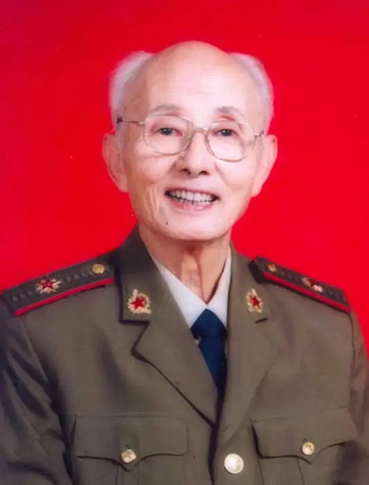 “潘冬子”祝新运：12岁走红，娶化妆师为妻，如今60岁了