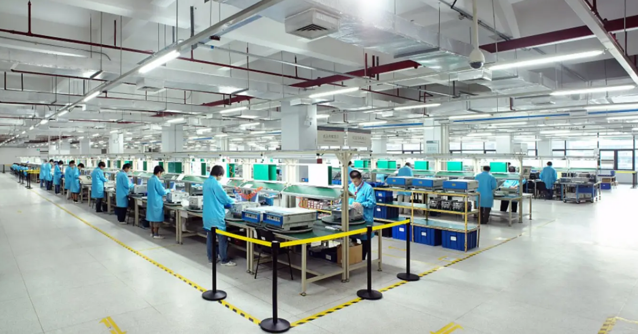 高考300多分，贷款7000去职校学人工智能有前途吗？