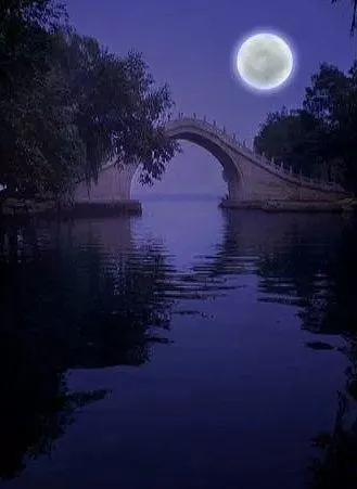 与中秋月有关的诗句古诗词(盘点一下，历代描写中秋月的古诗词太多了)